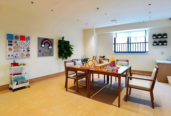 深圳市 迁户_《长安的荔枝》满意度居暑期档以来第二位，为大鹏导演作品最高分 评打实的好最实收获